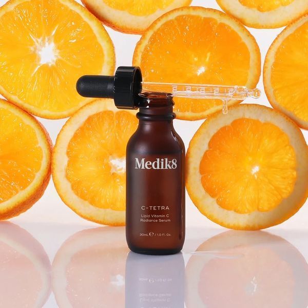 Medik8 C-Tetra - антиоксидантна сироватка з вітаміном С